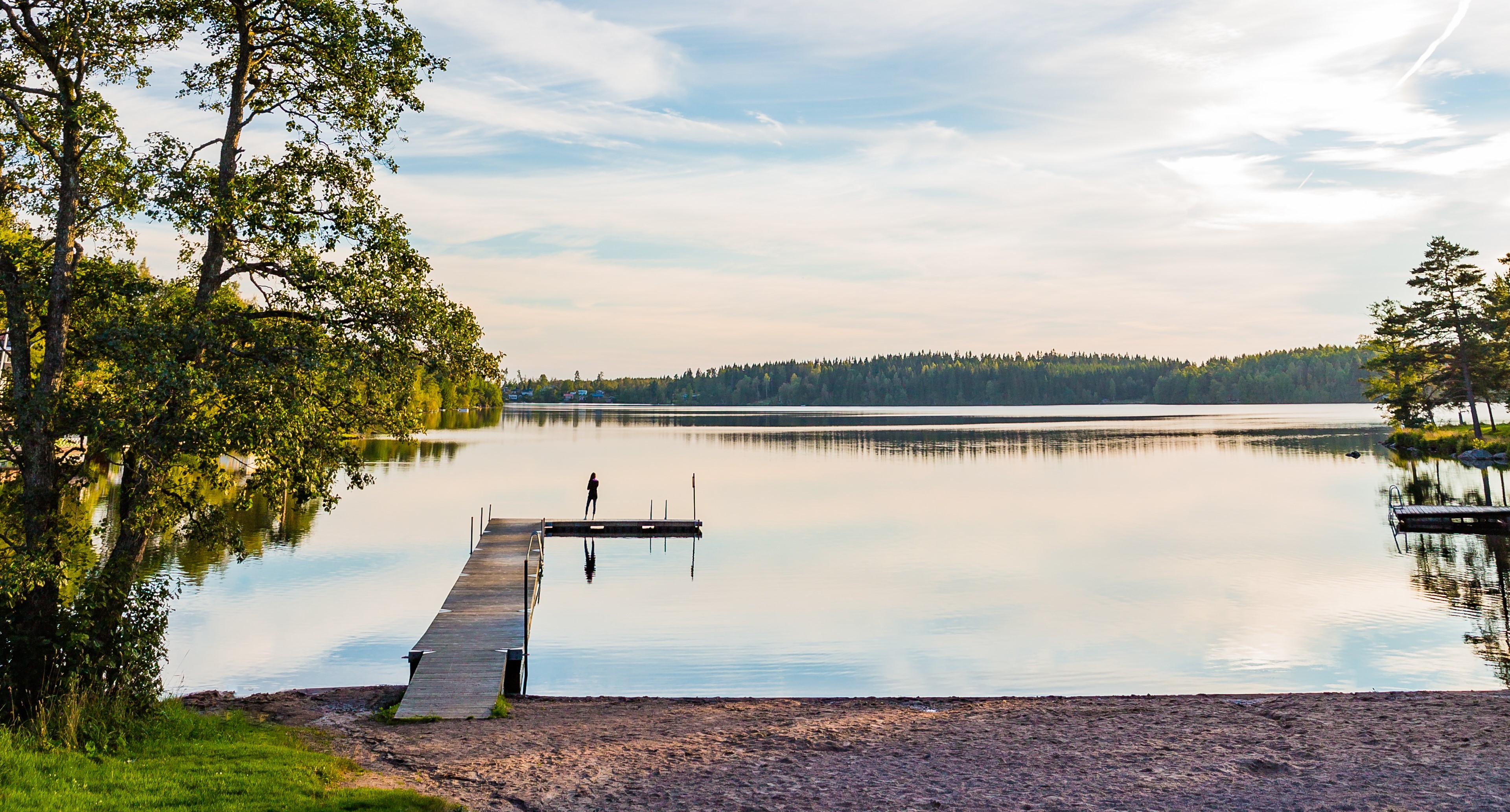 Bryggor vid en badplats